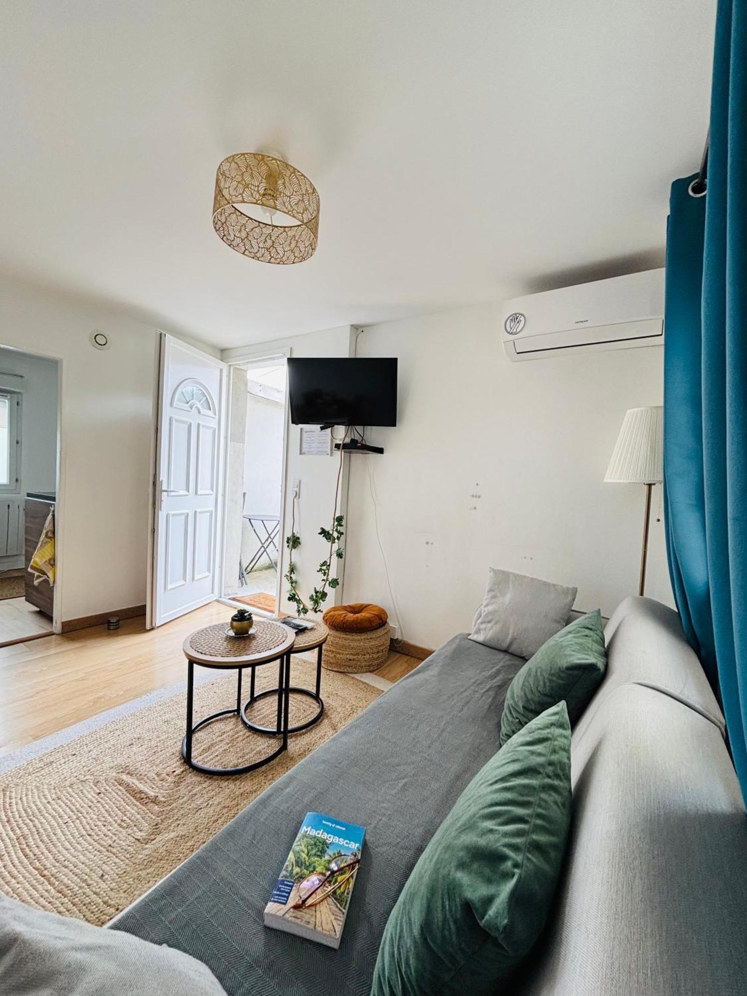 Appartement Avec Terrasse - Goupama Stadium, Eurexpo, Ldlc Arena, La Soie Воз-ан-Велан Екстериор снимка
